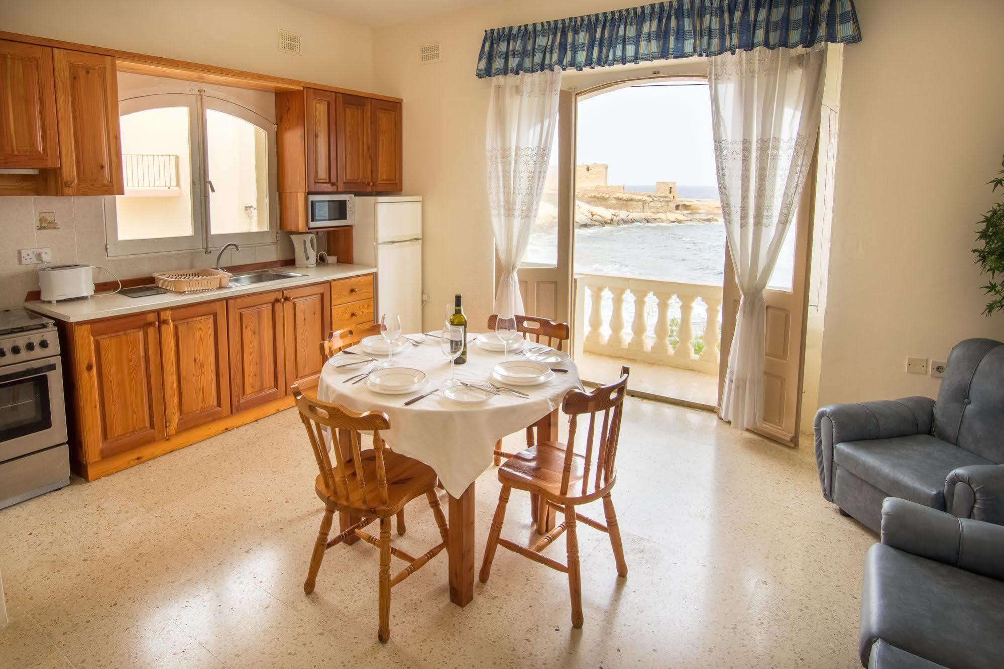 Horizon Apartments Gozo Marsalforn Eksteriør bilde