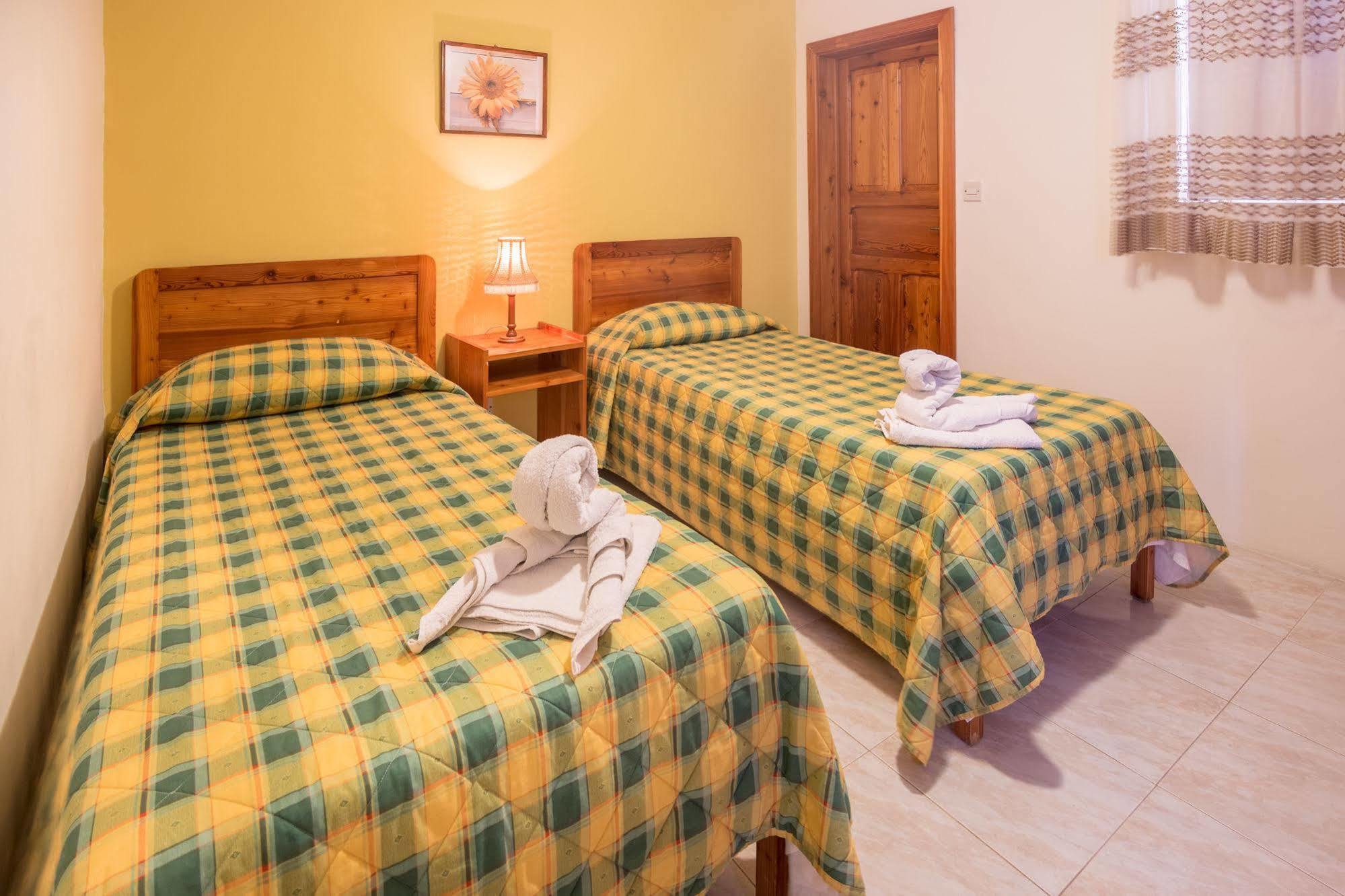 Horizon Apartments Gozo Marsalforn Eksteriør bilde