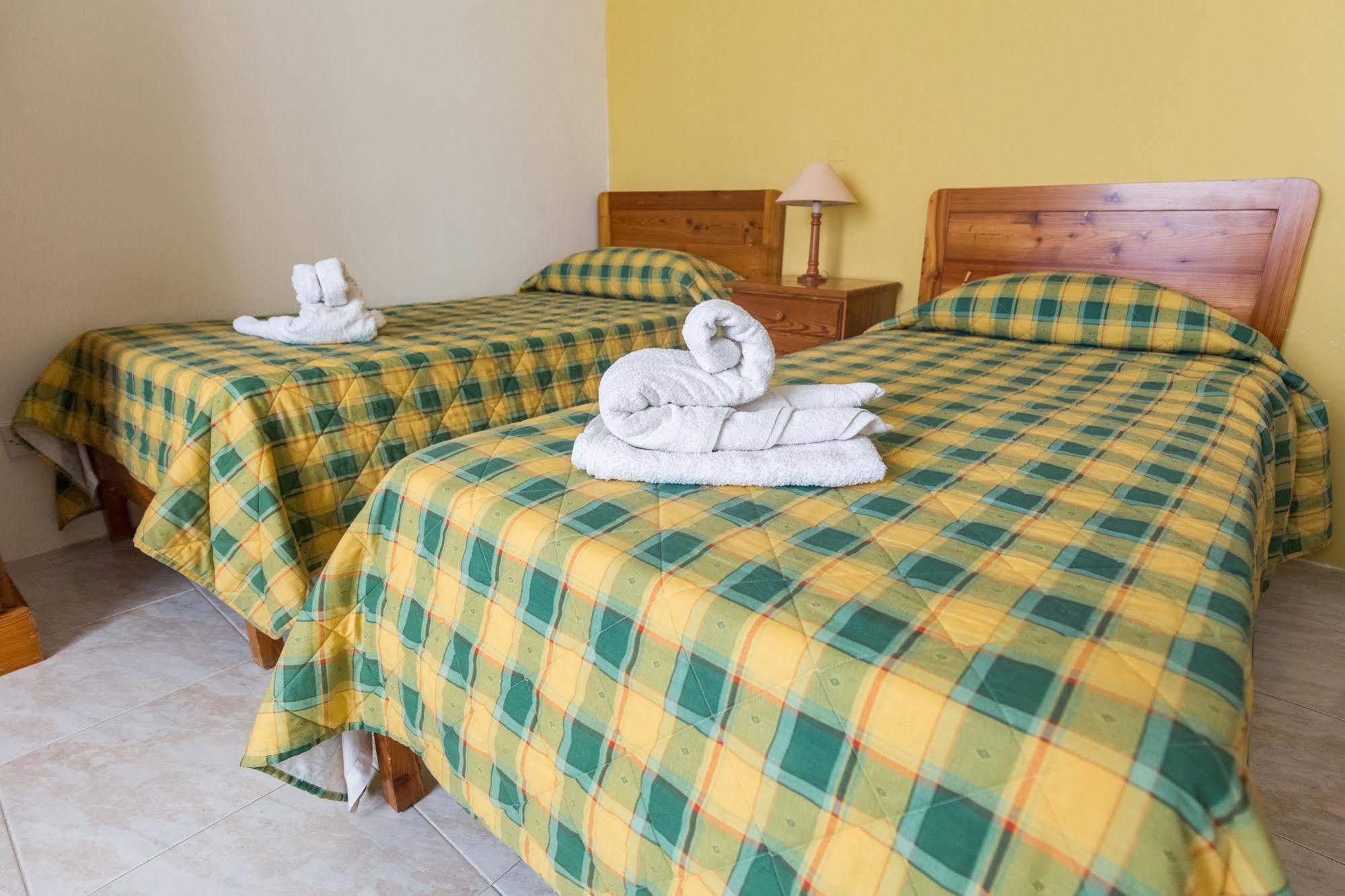 Horizon Apartments Gozo Marsalforn Eksteriør bilde